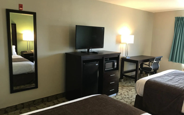 SureStay Plus Hotel by Best Western Bettendorf