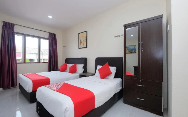 OYO 1104 Q hotel