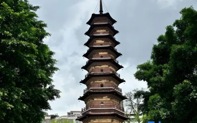 Qianmei Resort Hotel (Nanxiong Shuixi small Island store)