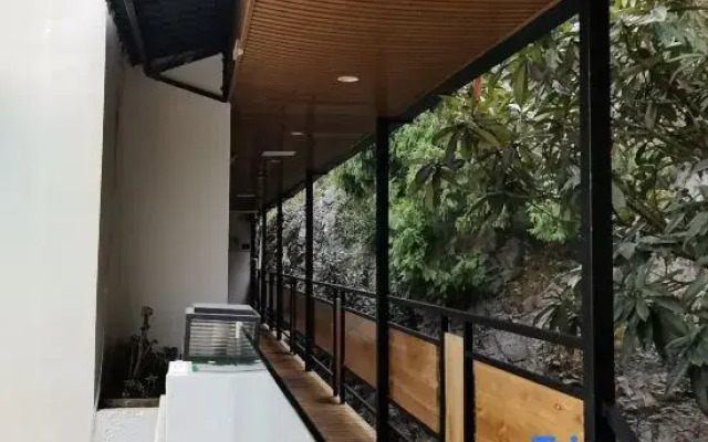 Hidden Reading·Fengyu Scenic Resort (Wanfenglin)