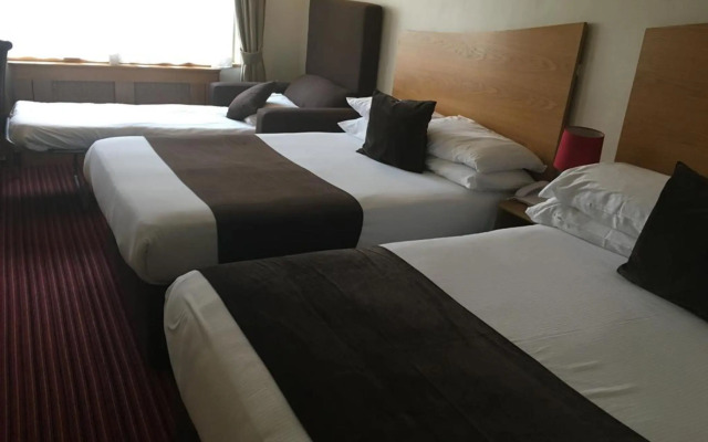 Kensington Court Hotel