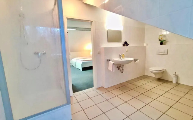 Ganze 3 Zimmer Wohnung 120qm