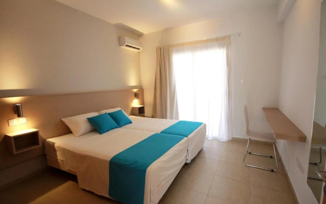 Sea CleoNapa Hotel and Annex