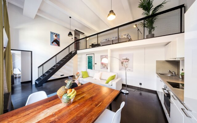 Prestigious duplex loft with 3 bedrooms