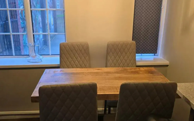 1BR Sleeps6 Elizabethline Ws98