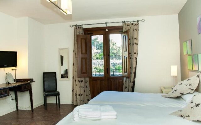 Posada Real Abadia San Martin