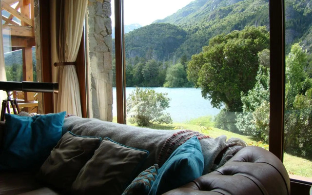 Sendero Lodge