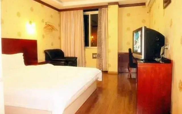 Tongcheng Hotel