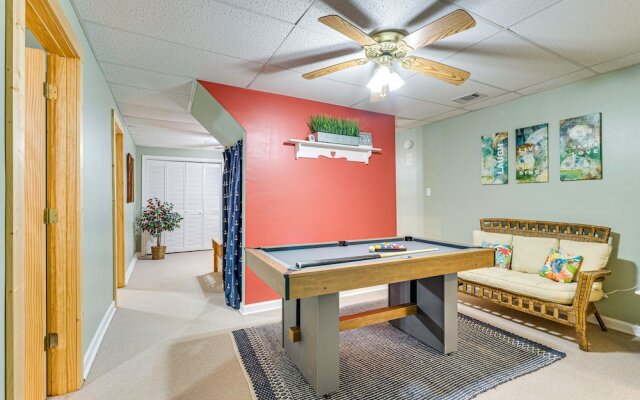 Pet-friendly Hiawassee Cabin w/ Lake Views & Sauna