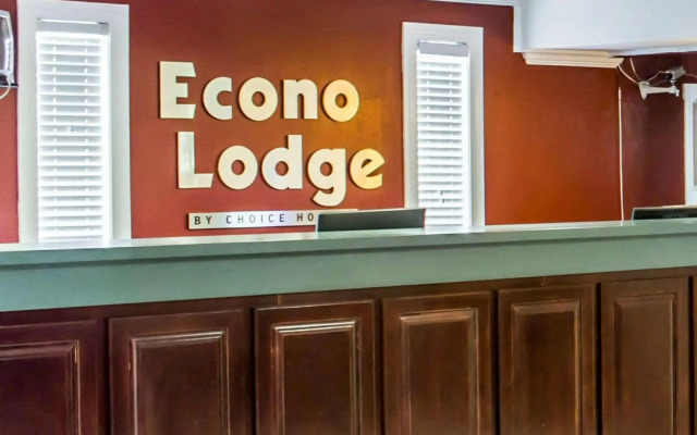 Econo Lodge Burlington I-40