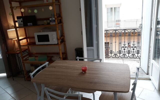 Appartement Centre Renove Balcon