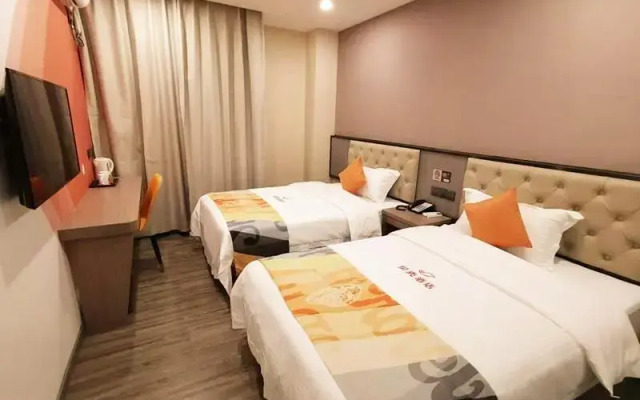 Shell Hotel Shanghai Jinshan Wanda Plaza