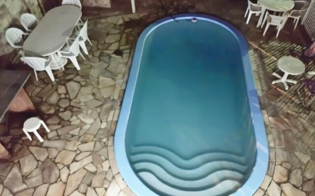 Hostel Guaratuba Connection PR