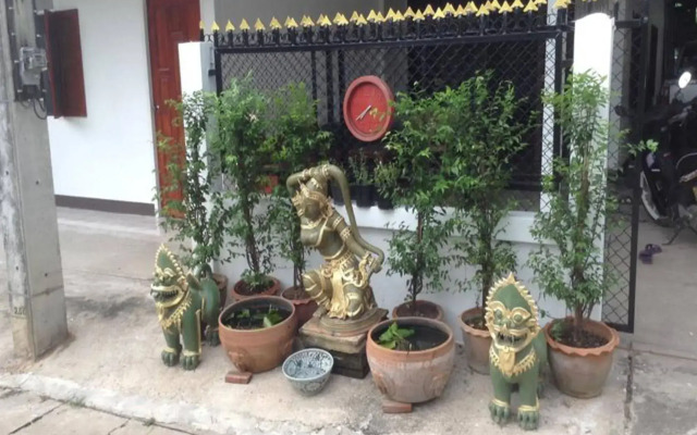 Space Ben Guest House @ Muangkao