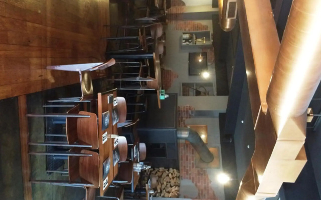 Shepherds Arms Hotel