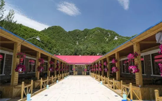Jinyuan Hotel – Outside – Dalian