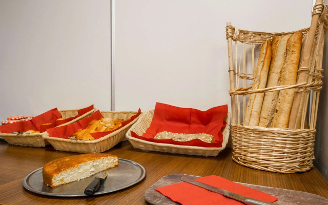 Comfort Hotel Etampes