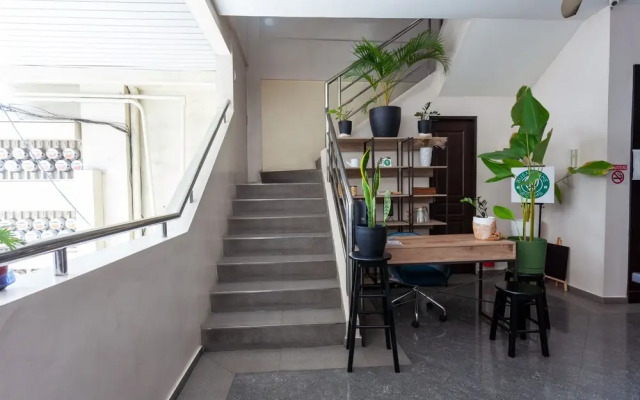 Buenbyahe Rooms  F Residences near Edsa