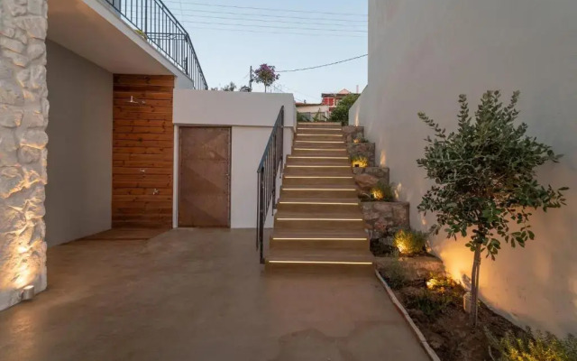 TIS YAYAS apartments