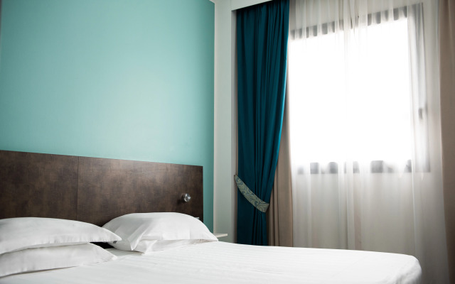 Отель Phi Hotel Milano