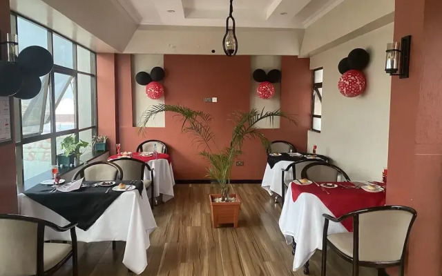 Hemak Suites