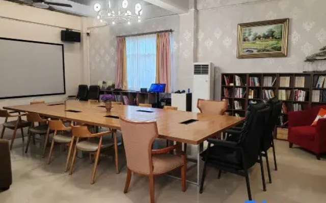 Shenzhen Fangcun Courtyard Homestay (Judiaosha Yangmeikeng Branch)