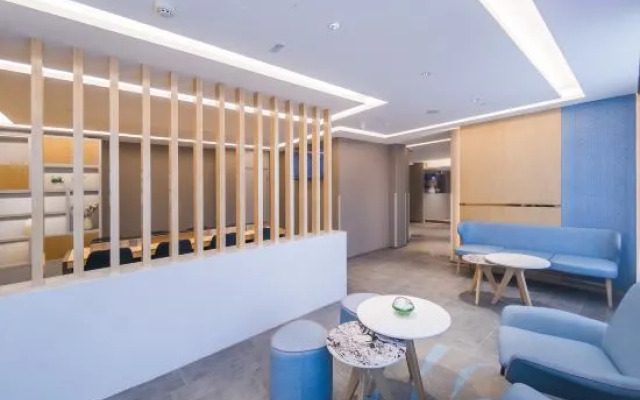 Homeinn·NEO(Shenyang Tiexi Square Glide Shengjing Hospital Xinghua Metro Station)