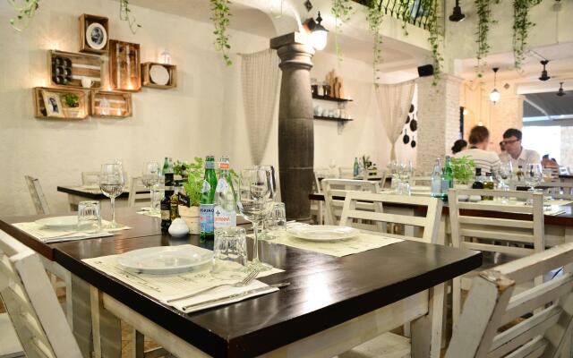 Unic Design Hotel - Near Mamitas Beach Club