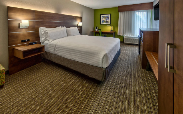 Holiday Inn Express Memphis Medical Center Midtown, an IHG Hotel