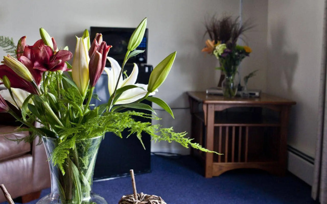 Gauthier's Saranac Lake Inn