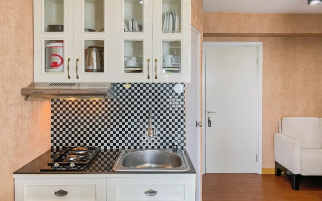 Pleasant And Modern Look 1Br Green Pramuka City Apartment