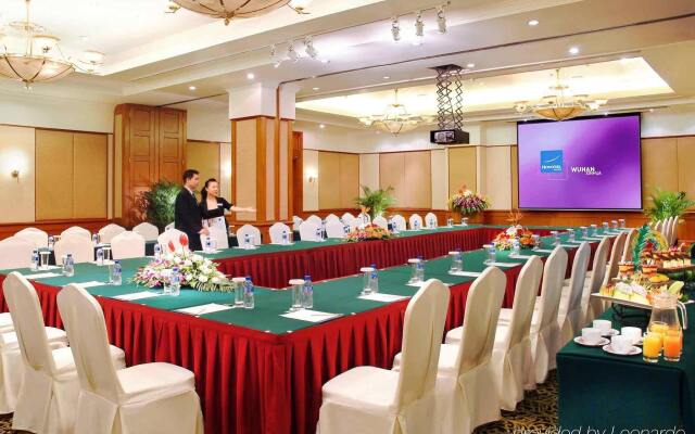 voco Wuhan Xinhua by IHG