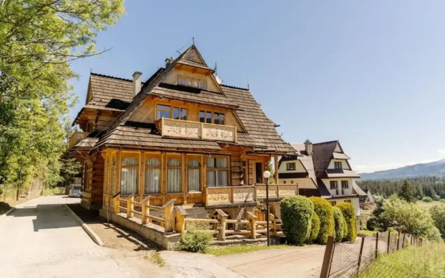 Spacious Mountain Home With Sauna Breathtaking Views Over Tatra Mountains