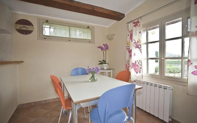 Les Petites Caillades