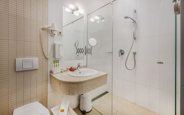 Budapest Airport Hotel Stáció Wellness & Conference