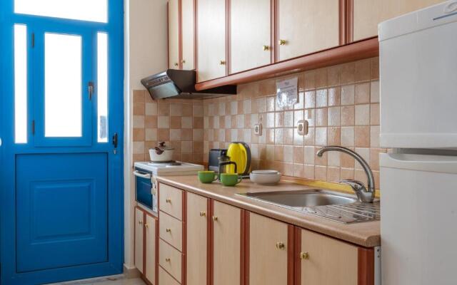 Livadia Beach Studio A