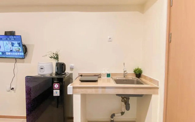 Compact And Homey Studio At Meikarta Apartment