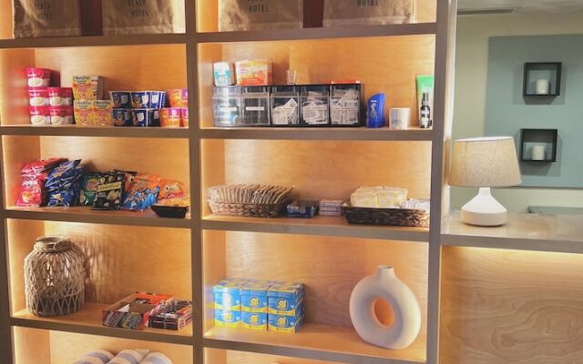 Quality Inn & Suites Atlantic Beach Hotel