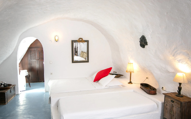 Alexanders Boutique Hotel
