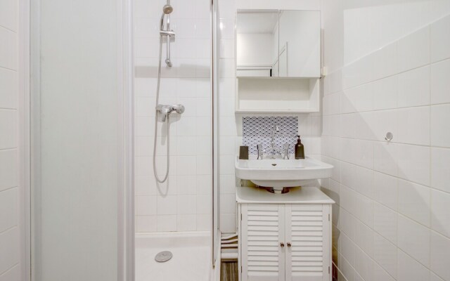 L'Universite  - Cosy & Clean