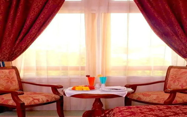 Safeer Hotel Suites - Aparthotel