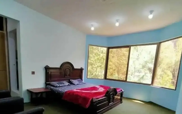 Ilyasin Guest House