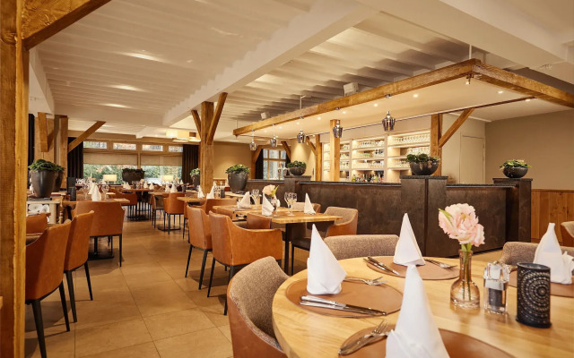 Van Der Valk Hotel Dennenhof