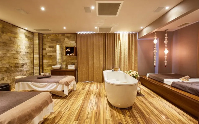 Premier Palace Hotel & Spa