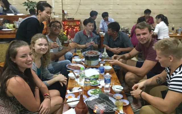 Pretty Backpackers House Da Lat