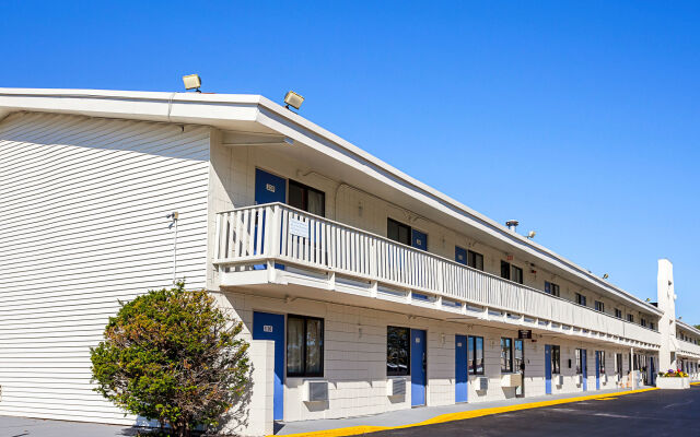 Americas Best Value Inn Bangor