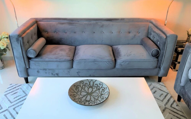 Ascapes Bay Central 1 Tower