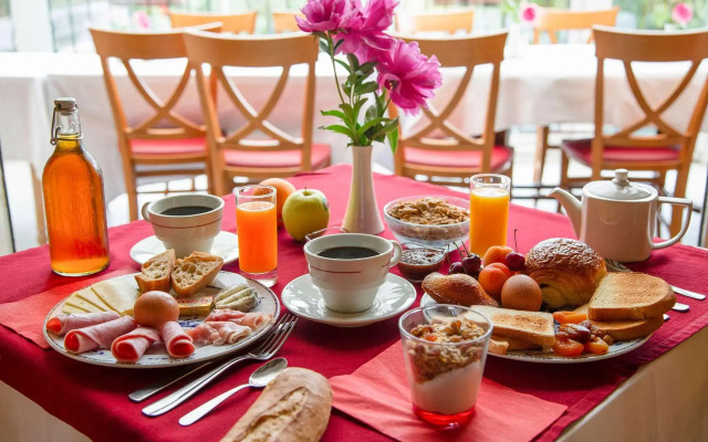 The Originals Boutique, Hôtel Le George, Loches