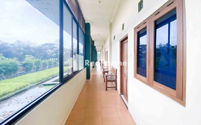 Hotel Bandara Asri RedPartner