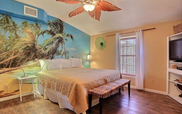 4 Palms 628 by RedAwning